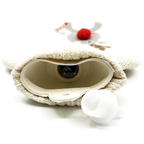 Wasserwärmflasche Ecru gestrickt bestickt Rentierdekor