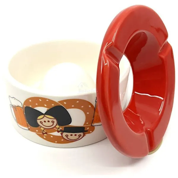 Ashtray in Ceramic decorated with Pretzel, Beers and Alsatians