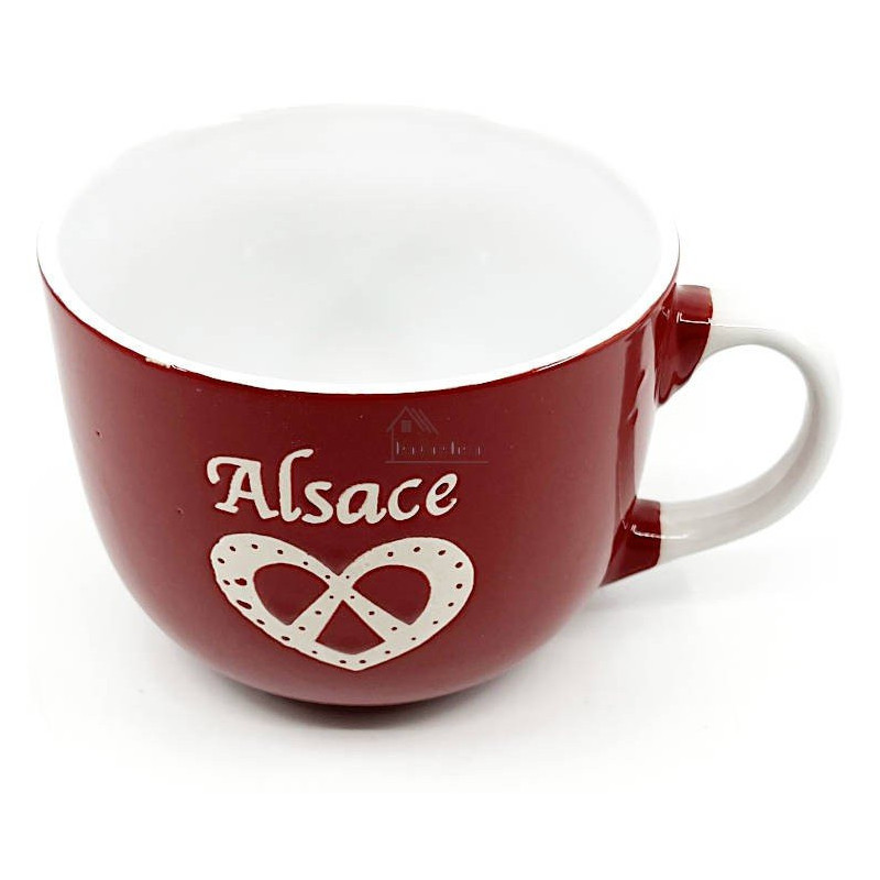 Jumbo Tasse aus roter Keramik mit Brezel aus dem Elsass